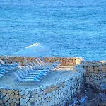 Ship Inn Boutique Hotel&SPA&Restaurant near the beach Templos