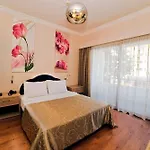 Ship Inn Boutique Hotel&SPA&Restaurant near the beach * Templos