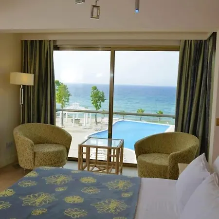 Jasmine Court Hotel & Spa Central Location Otel