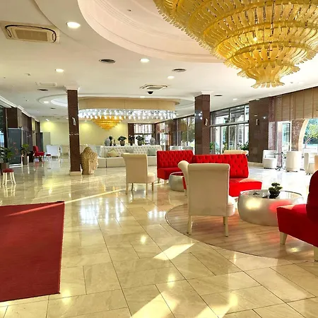 Jasmine Court Hotel & Spa Central Location *